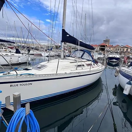 Hotel en barco Slowlife Lisboa