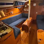Slowlife Botel *